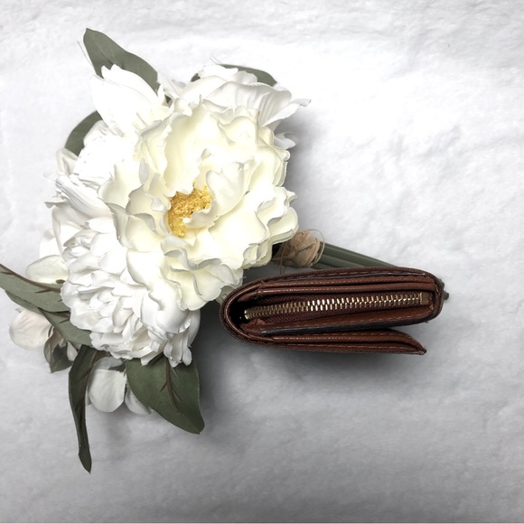 Louis Vuitton Monogram Porte-Monnaie Tresor Bifold Wallet;Date Code(CA1004) - Picture 17 of 17